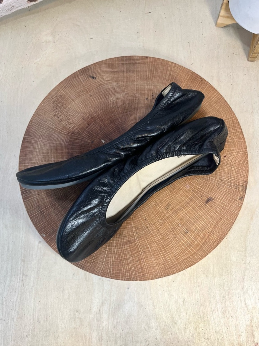 The Storehouse Flats Women's Black Leather Ballet Flats NEW - Picture 8 of 16